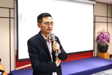 Đại biểu phát biểu tại hội thảo.