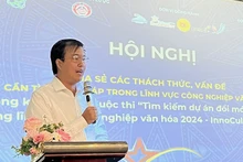 Đại biểu phát biểu tại hội nghị.