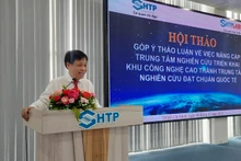 Tiến sĩ Lê Quốc Cường, Phó Ban Quản lý Khu Công nghệ cao Thành phố Hồ Chí Minh phát biểu tại hội thảo.