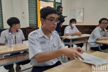 Học sinh Thành phố Hồ Chí Minh tham gia kỳ thi tuyển sinh lớp 10 công lập.