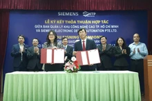 Khu Công nghệ cao Thành phố Hồ Chí Minh và Siemens EDA ký kết hợp tác.