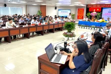 Các đại biểu dự hội thảo khoa học.