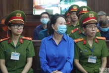 Bị cáo Trương Mỹ Lan tại phiên tòa. (Ảnh: THẾ ANH)