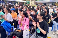 Các sinh viên Trường Đại học Sài Gòn tham gia ngày hội