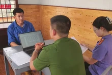 [Video] Đắk Lắk: Bắt giam cựu Phó Chủ tịch UBND xã 2 lần lừa đảo