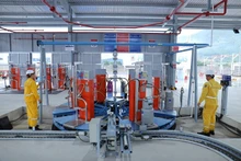 Giá gas bán lẻ giảm liên tiếp trong hai tháng do giá gas nhập khẩu giảm sâu.