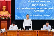 Thứ trưởng Giáo dục và Đào tạo, Trưởng Ban Chỉ đạo cấp quốc gia Kỳ thi tốt nghiệp THPT năm 2024 Phạm Ngọc Thưởng chủ trì họp báo chiều 28/6