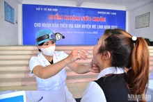 [Ảnh] Nâng cao chất lượng công tác khám, quản lý sức khỏe nhân dân trên địa bàn Thủ đô