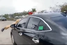 Cơ quan Cảnh sát điều tra Công an huyện Vĩnh Tường ra Quyết định tạm giữ đối với ông Cao Văn Lý về hành vi Chống người thi hành công vụ.