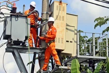 EVNNPC phấn đấu đạt sản lượng điện thương phẩm năm 2024 tăng 7,49%