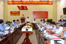 Toàn cảnh buổi làm việc của Đoàn công tác Ban Nội chính Trung ương với Ban Thường vụ Tỉnh ủy Bình Thuận.