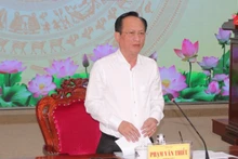 Chủ tịch Ủy ban nhân dân tỉnh Bạc Liêu Phạm Văn Thiều phát biểu chỉ đạo tại hội nghị.