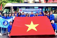 Các đại biểu Hành trình tại lễ xuất quân đến các địa bàn ở tỉnh Quảng Trị.