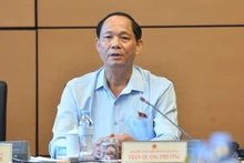 Phó Chủ tịch Quốc hội Trần Quang Phương phát biểu tại phiên thảo luận tổ chiều 24/5.
