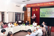 Quang cảnh cuộc toạ đàm chiều 5/11.