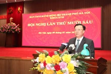Đồng chí Đinh Tiến Dũng phát biểu kết luận hội nghị.