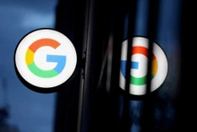 Google và nhiều ông lớn công nghệ khác đang tăng cường hệ thống trung tâm dữ liệu của mình để mở rộng phát triển các công nghệ điện toán đám mây và trí tuệ nhân tạo. (Ảnh minh họa: Reuters)