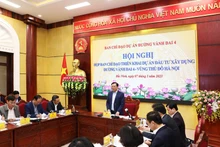 Bí thư Thành ủy Hà Nội Đinh Tiến Dũng phát biểu kết luận hội nghị sáng 7/3.