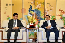 Thủ tướng Phạm Minh Chính tiếp đồng chí Lam Thiên Lập, Chủ tịch Khu Tự trị dân tộc Choang Quảng Tây, Trung Quốc. (Ảnh: THANH GIANG)