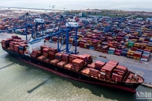 Nền kinh tế Việt Nam tiếp tục đà phục hồi ổn định nhờ sự phục hồi mạnh mẽ của cả xuất nhập khẩu và nhu cầu trong nước. (Ảnh minh họa: THÀNH ĐẠT) 