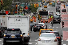 Giao thông trên đường phố New York, Mỹ. (Ảnh: Reuters) 