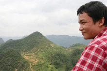Nhà thơ, họa sĩ Đinh Vũ Hoàng Nguyên.