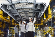 Sản xuất, lắp ráp ô-tô tại nhà máy Công ty TNHH Ford Việt Nam. Ảnh | TRẦN HẢI