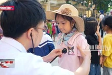 Đồng hành cùng nhân dân khắc phục hậu quả sau bão lũ