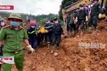 Tìm thấy nạn nhân cuối cùng trong vụ sạt lở đất tại quốc lộ 2