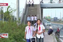 Nhiều cầu vượt bộ hành trên quốc lộ 5 hoạt động kém hiệu quả