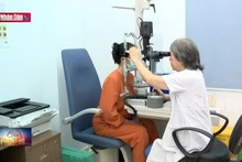 Tìm cơ hội cho người chờ ghép giác mạc tại Việt Nam