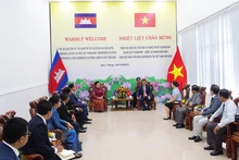Buổi làm việc giữa đoàn Bộ Văn hóa và Nghệ thuật Vương quốc Campuchia và Bộ Văn hóa, Thể thao và Du lịch Việt Nam cùng lãnh tỉnh Sóc Trăng. 
