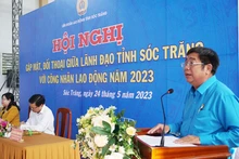 Chủ tịch Liên đoàn Lao động tỉnh Sóc Trăng Nguyễn Thanh Sơn phát biểu tại Hội nghị.