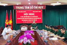 Quang cảnh buổi làm việc Bộ Tư lệnh Cảnh sát biển với Bộ Chỉ huy Quân sự tỉnh Sóc Trăng.