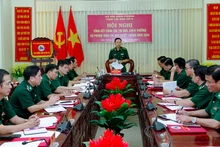 Thiếu tướng Hoàng Hữu Chiến phát biểu chỉ đạo hội nghị.