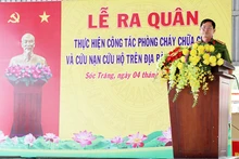 Đại tá Trần Văn Hòa, Phó Giám đốc Công an tỉnh phát biểu tại buổi lễ.