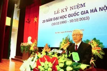 Tổng Bí thư Nguyễn Phú Trọng phát biểu tại buổi lễ kỷ niệm 20 năm thành lập ĐHQGHN (1993-2013), ngày 9/12/2013.