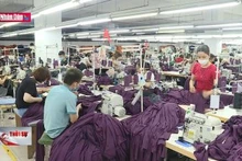 Chốt phương án tăng lương tối thiểu vùng 6% từ 1/7/2024
