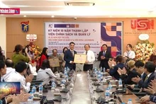 Phát trển lĩnh vực nghiên cứu chính sách và quản lý tại Việt Nam