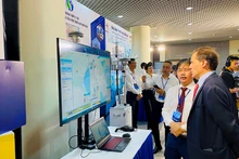 Giới thiệu các sản phẩm công nghệ trong nước.