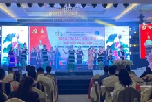 Chương trình văn nghệ chào mừng Hội thi.