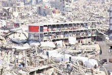 Cảnh đổ nát tại khu trại tị nạn Jabalia ở miền bắc Gaza.