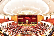 Quang cảnh Hội nghị giữa nhiệm kỳ Ban Chấp hành Trung ương Đảng khóa XIII. Ảnh | ĐĂNG KHOA