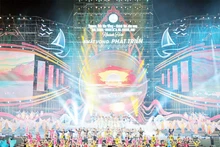 Lễ khai mạc Festival Khánh Hòa lần thứ 10. (Ảnh NGỌC HÒA) 