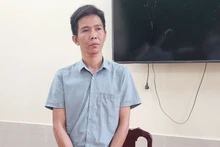 Bị can Trần Quốc Anh, công chức địa chính-xây dựng xã Bãi Thơm.
