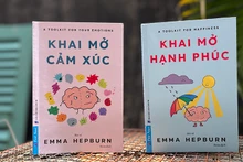 Bìa hai cuốn sách "Khai mở cảm xúc" và "Khai mở hạnh phúc". (Ảnh M.H)