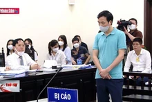 Cựu Đại tá Phùng Anh Lê bị đề nghị từ 9-10 năm tù