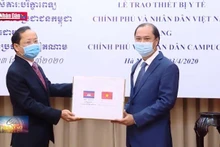 Vun đắp nghĩa tình Việt - Lào