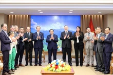 Thủ tướng Phạm Minh Chính tiếp Đoàn lãnh đạo 3 tỉnh miền trung Argentina, do Thống đốc tỉnh Entre Ríos dẫn đầu.