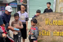 2 cháu bé được tìm thấy sau gần 4 ngày mất tích. (Ảnh: Giàng A Tu)